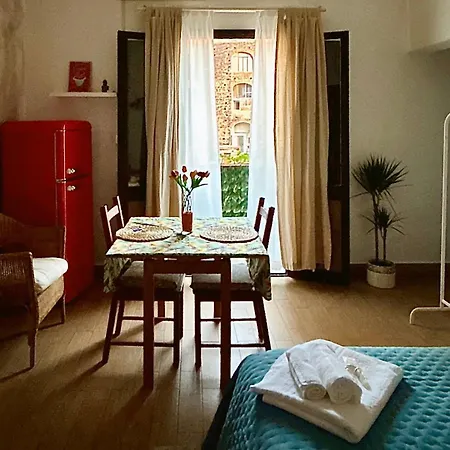 Nauma Loft Bed & Breakfast *